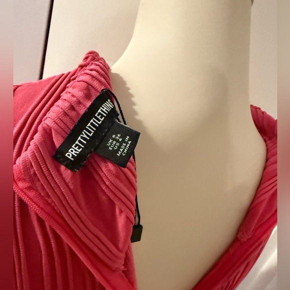 NWOT Pretty Little Thing Hot Pink Body Icon Dress S - Picture 2 of 7